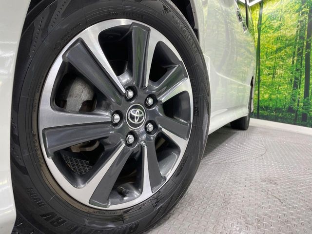 TOYOTA VOXY 2019 Image 31