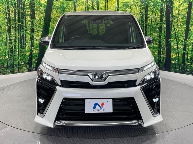 TOYOTA VOXY 2019 Image 31