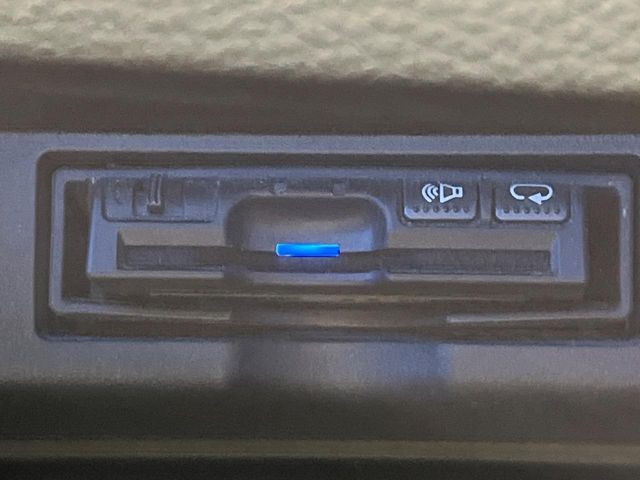 TOYOTA HARRIER 2WD 2018 Image 31