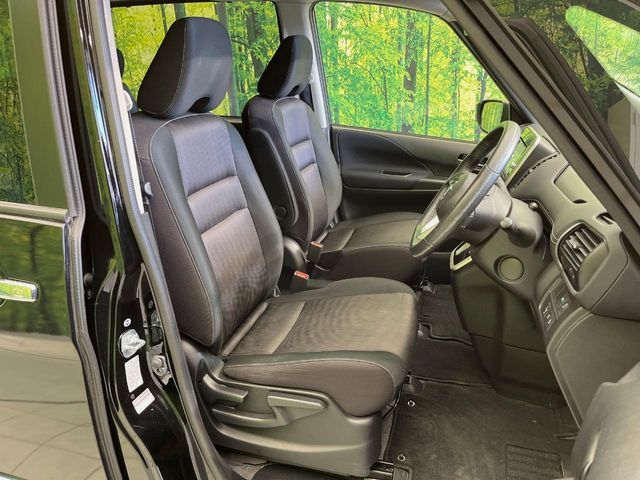 NISSAN SERENA  S-HYBRID 2017 Image 31