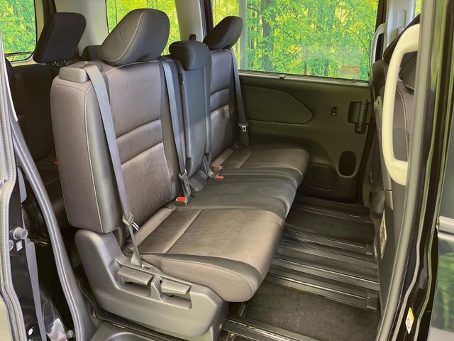 NISSAN SERENA  S-HYBRID 2017 Image 31