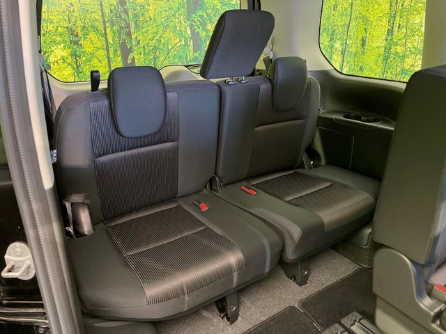 NISSAN SERENA  S-HYBRID 2017 Image 31