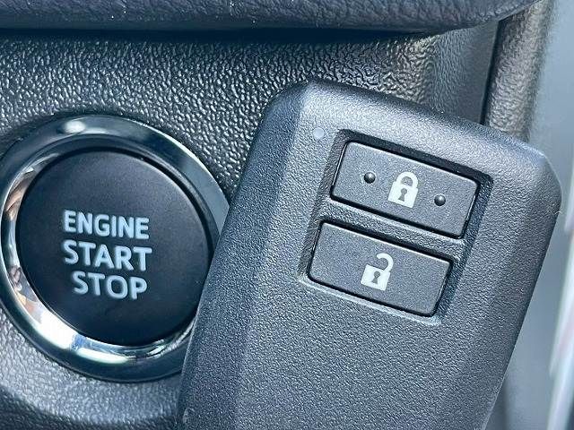 TOYOTA HIACE VAN 2WD 2023 Image 31