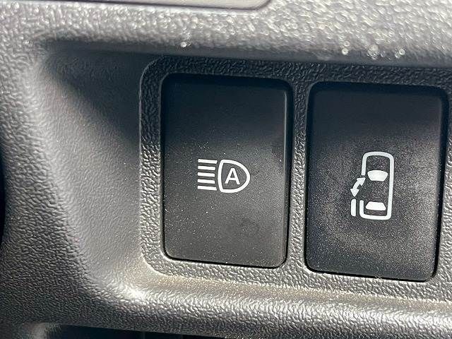 TOYOTA HIACE VAN 2WD 2020 Image 31