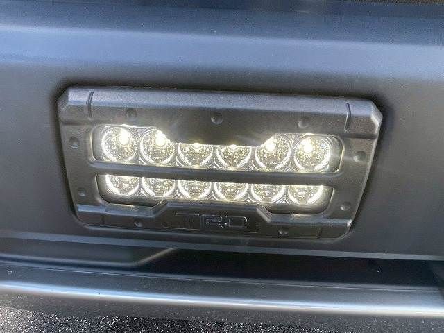 TOYOTA HIACE VAN 2WD 2020 Image 31