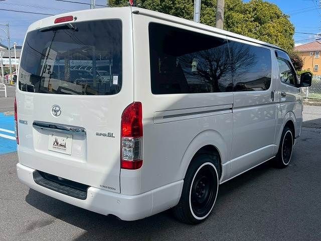 TOYOTA HIACE VAN 2WD 2020 Image 31