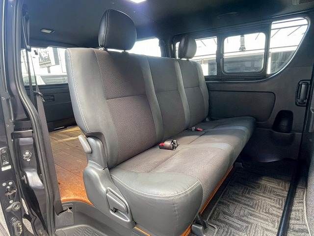 TOYOTA HIACE VAN 2WD 2022 Image 31