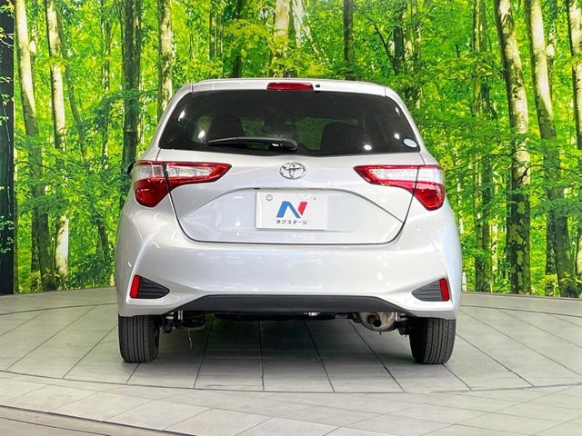 TOYOTA VITZ 2019 Image 31