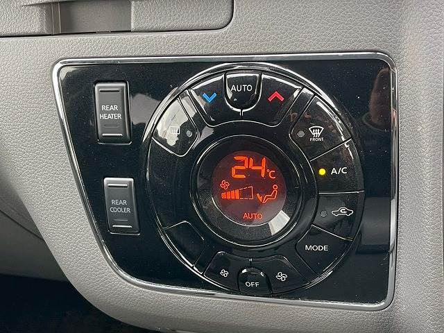 NISSAN NV350 CARAVAN 2020 Image 31