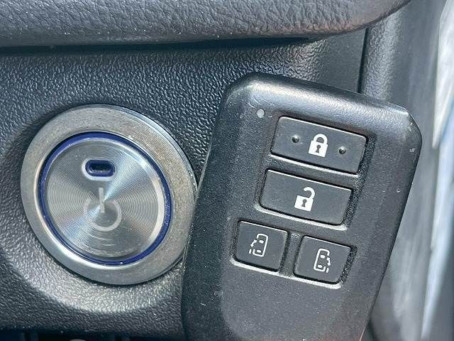 TOYOTA HIACE VAN 2WD 2019 Image 31