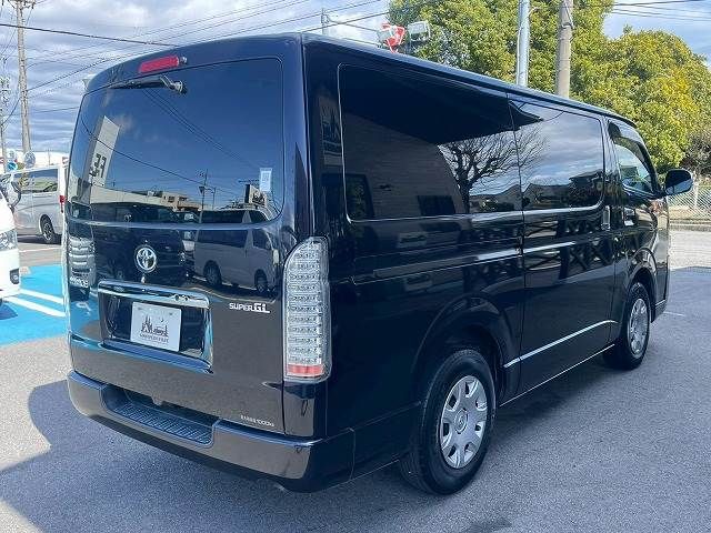 TOYOTA HIACE VAN 2WD 2019 Image 31