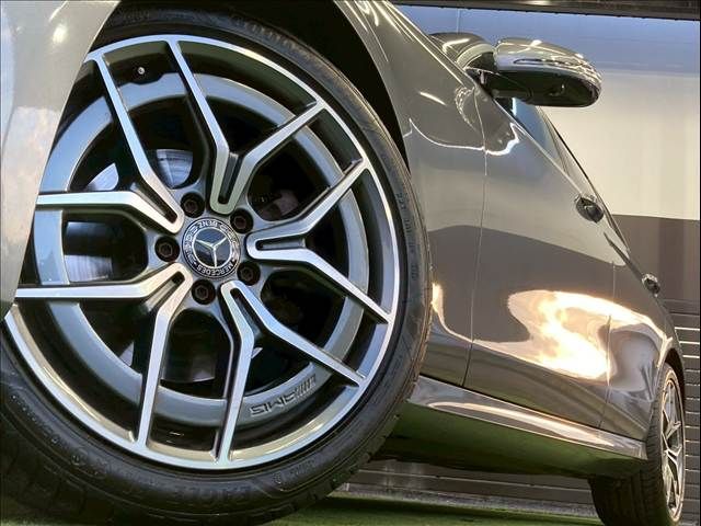 MERCEDES BENZ E CLAS 2021 Image 31