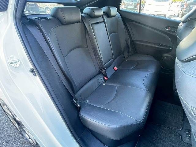 TOYOTA PRIUS 2016 Image 31