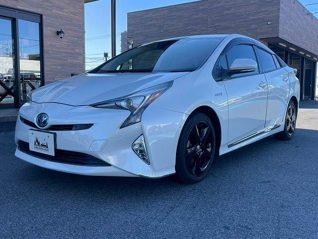 TOYOTA PRIUS 2016 Image 31