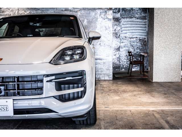 PORSCHE CAYENNE COUP 2024 Image 31