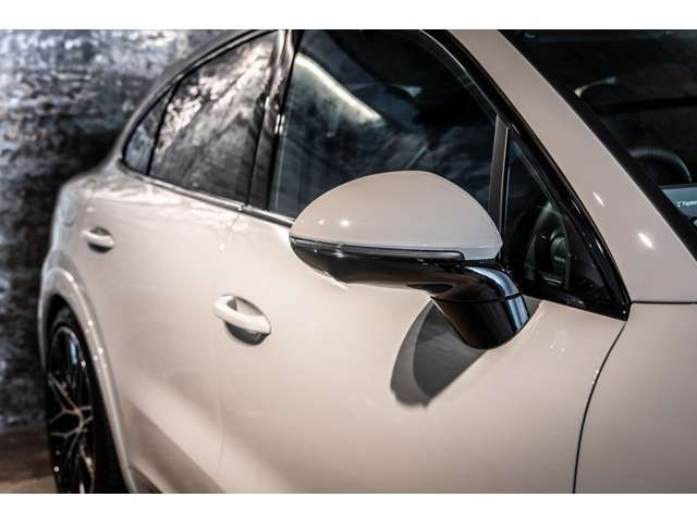 PORSCHE CAYENNE COUP 2024 Image 31