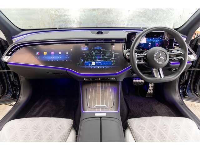 MERCEDES BENZ E CLAS 2024 Image 31
