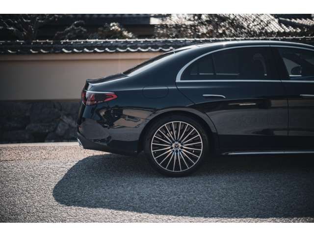 MERCEDES BENZ E CLAS 2024 Image 31