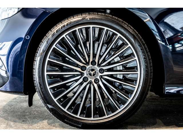 MERCEDES BENZ E CLAS 2024 Image 31