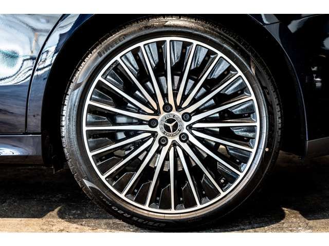 MERCEDES BENZ E CLAS 2024 Image 31