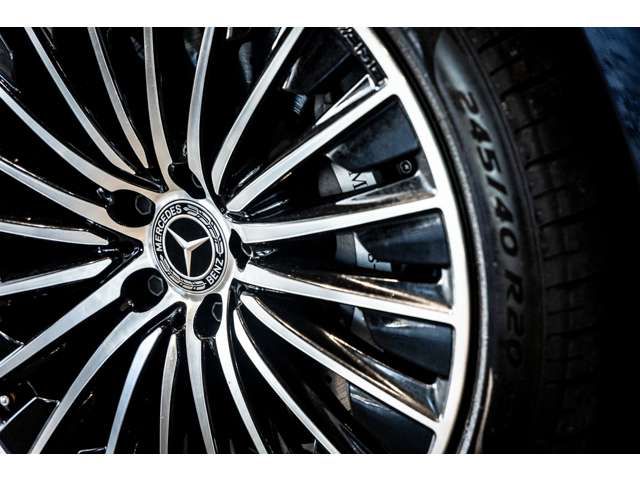 MERCEDES BENZ E CLAS 2024 Image 31