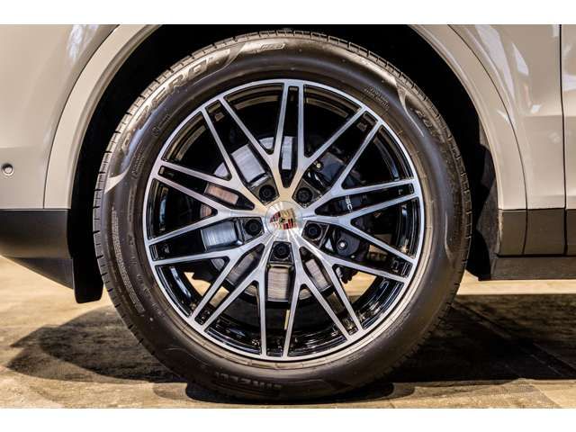 PORSCHE CAYENNE 2025 Image 31