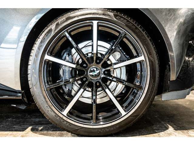 ASTON MARTIN ROADSTE 2023 Image 31