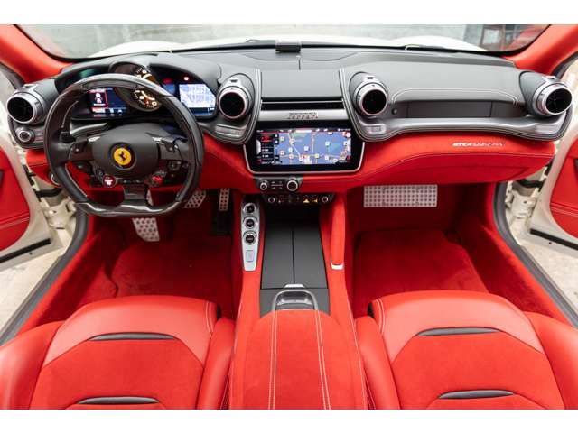 FERRARI GTC4 LUSSO T 2020 Image 31