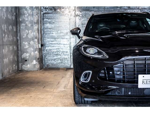 ASTON MARTIN SUV 2023 Image 31