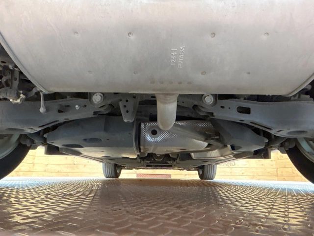 TOYOTA LEXUS UX250H 2019 Image 31