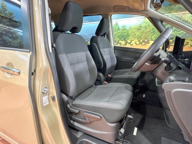 NISSAN SERENA  WG 2023 Image 31