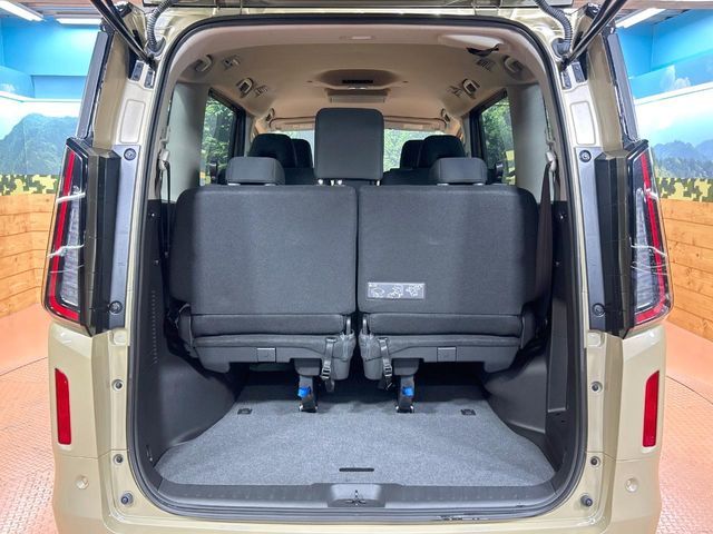 NISSAN SERENA  WG 2023 Image 31