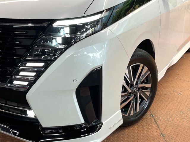 NISSAN SERENA  WG 2023 Image 31