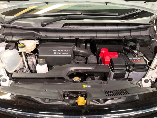 NISSAN SERENA  WG 2023 Image 31