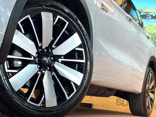 MITSUBISHI OUTLANDER PHEV 2025 Image 31