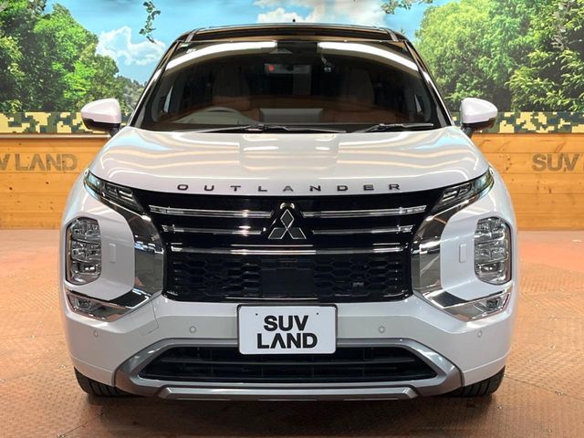 MITSUBISHI OUTLANDER PHEV 2025 Image 31