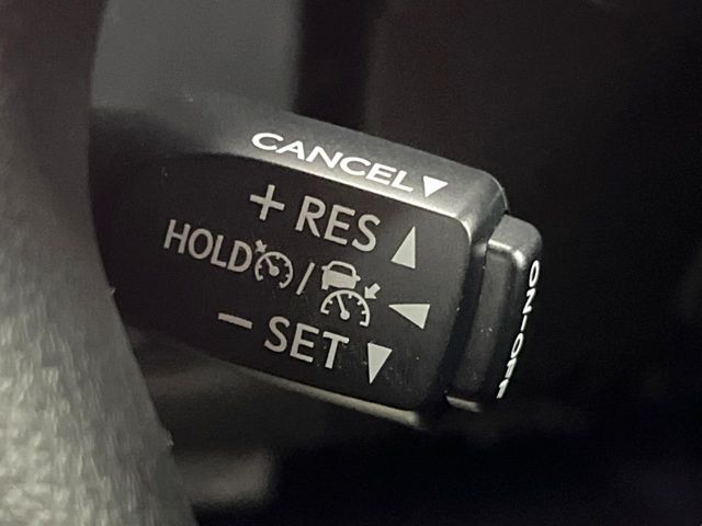 TOYOTA LANDCRUISER PRADO 2022 Image 31