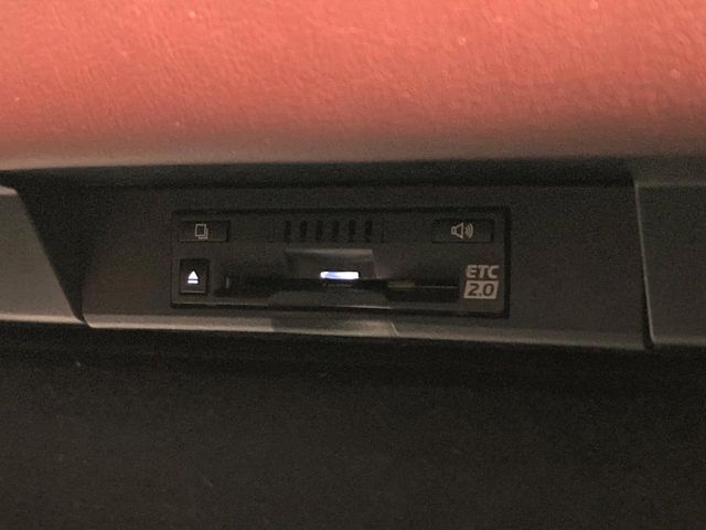 TOYOTA LEXUS NX300 2020 Image 31