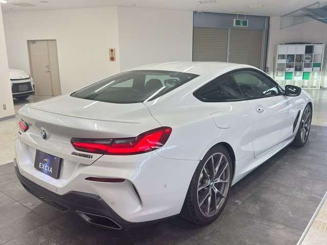 BMW 8SERIES 2019 Image 31