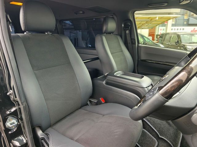 TOYOTA HIACE VAN 2WD 2024 Image 31