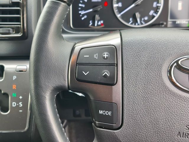 TOYOTA HIACE VAN 2WD 2024 Image 31