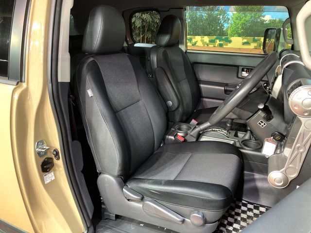 TOYOTA FJ CRUISER 4WD 2017 Image 31