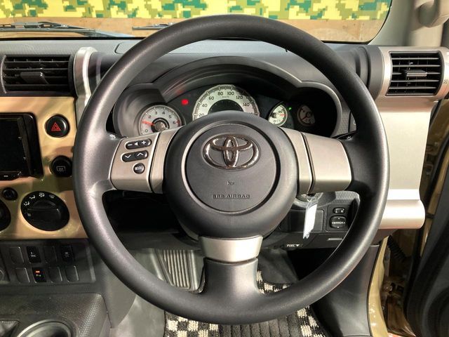 TOYOTA FJ CRUISER 4WD 2017 Image 31