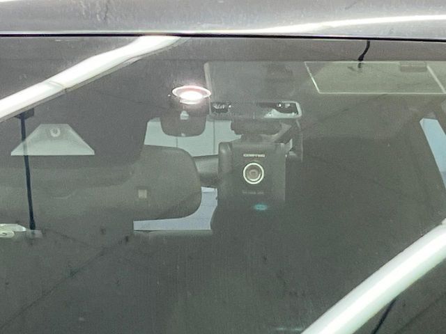 TOYOTA PRIUS 2017 Image 31