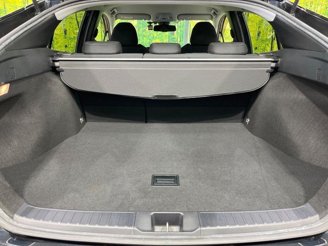 TOYOTA PRIUS 2017 Image 31