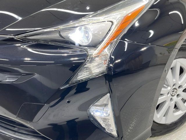 TOYOTA PRIUS 2017 Image 31
