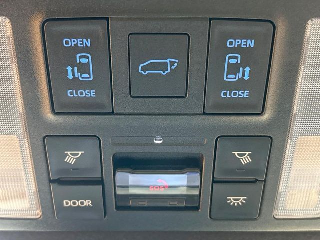 TOYOTA NOAH 2023 Image 31