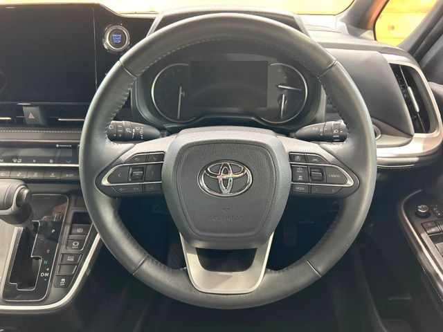 TOYOTA NOAH 2023 Image 31