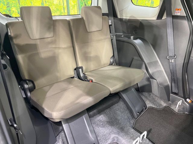 TOYOTA SIENTA HYBRID 2024 Image 31