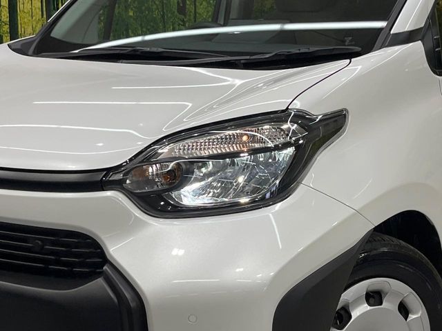 TOYOTA SIENTA HYBRID 2024 Image 31
